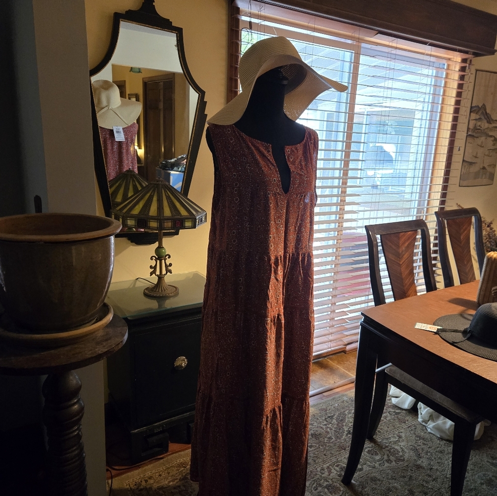 MAX STUDIO LONG SUMMER DRESS WITH STRAW HAT